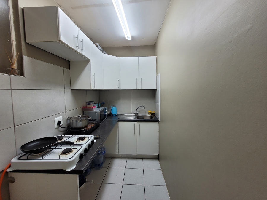 1 Bedroom Property for Sale in Summerstrand Eastern Cape